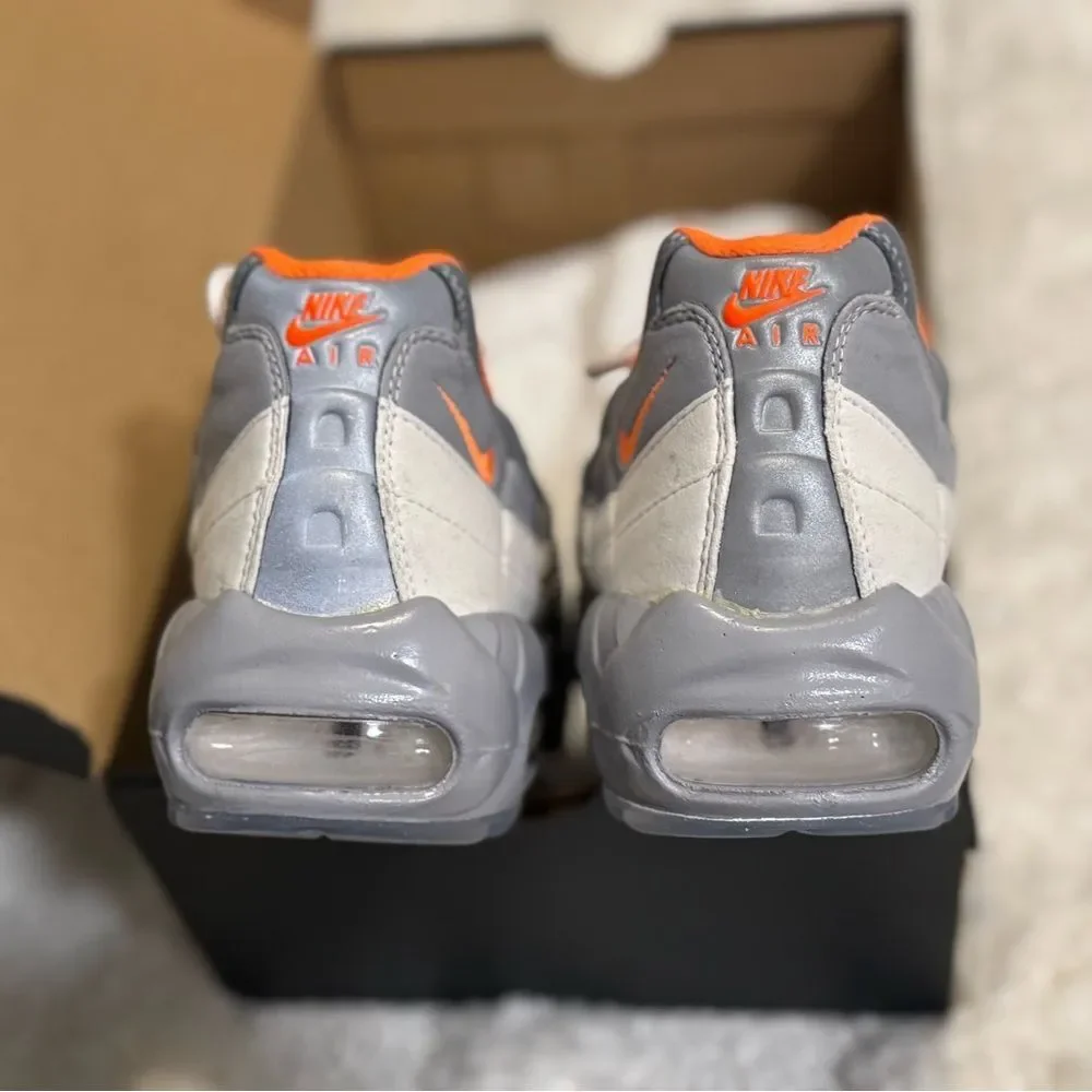 NIKE AIR MAX 95, size 9W - Picture 4 of 7